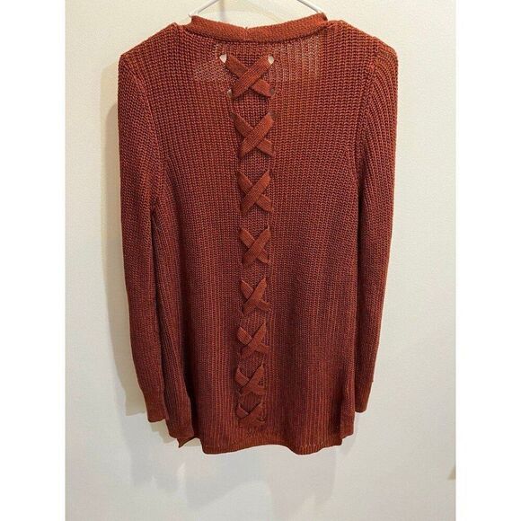 Pinque Women Fall Chic Jamelya Back Detail Cardigan Coquette Feminine Sweater - Picture 5 of 8